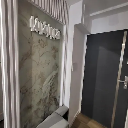 Gold Centrum Забже